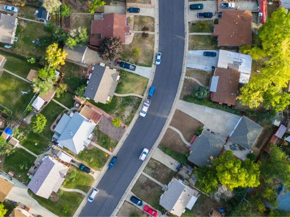 Sky view of neighborhood 