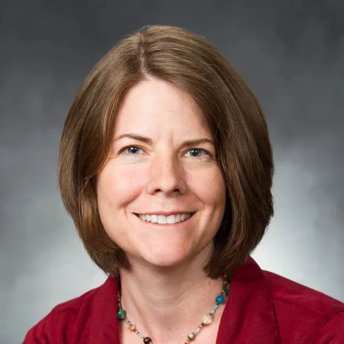 Portrait of Ali Crandall